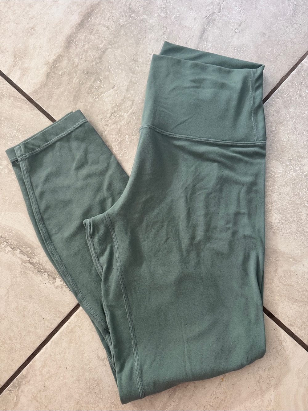 Lululemon 26" leggings - 8
